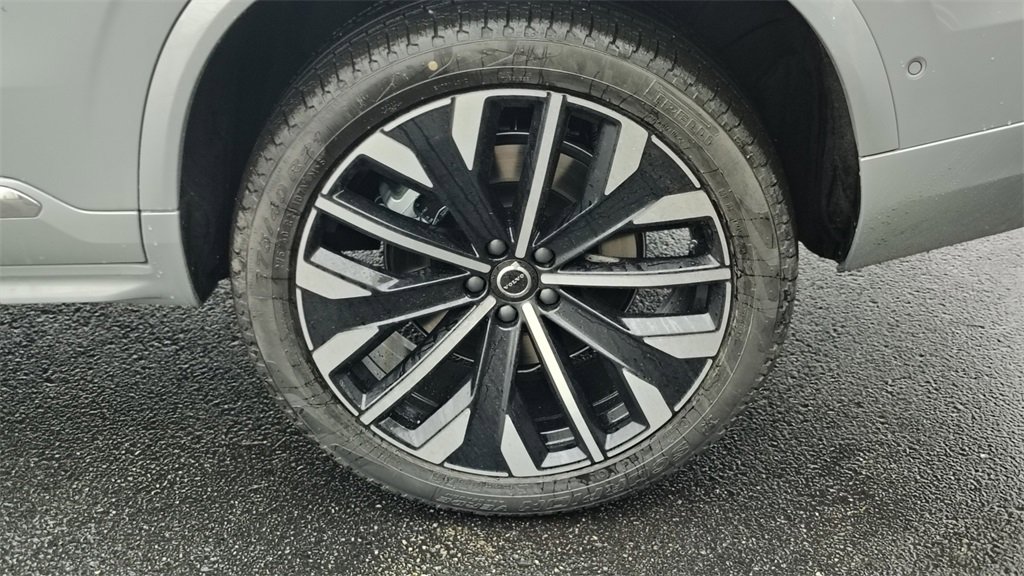 New 2026 Volvo XC90 B6 Ultra image 33