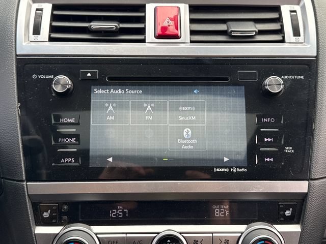Used 2017 Subaru Outback 2.5i Limited AWD/4WD image 28