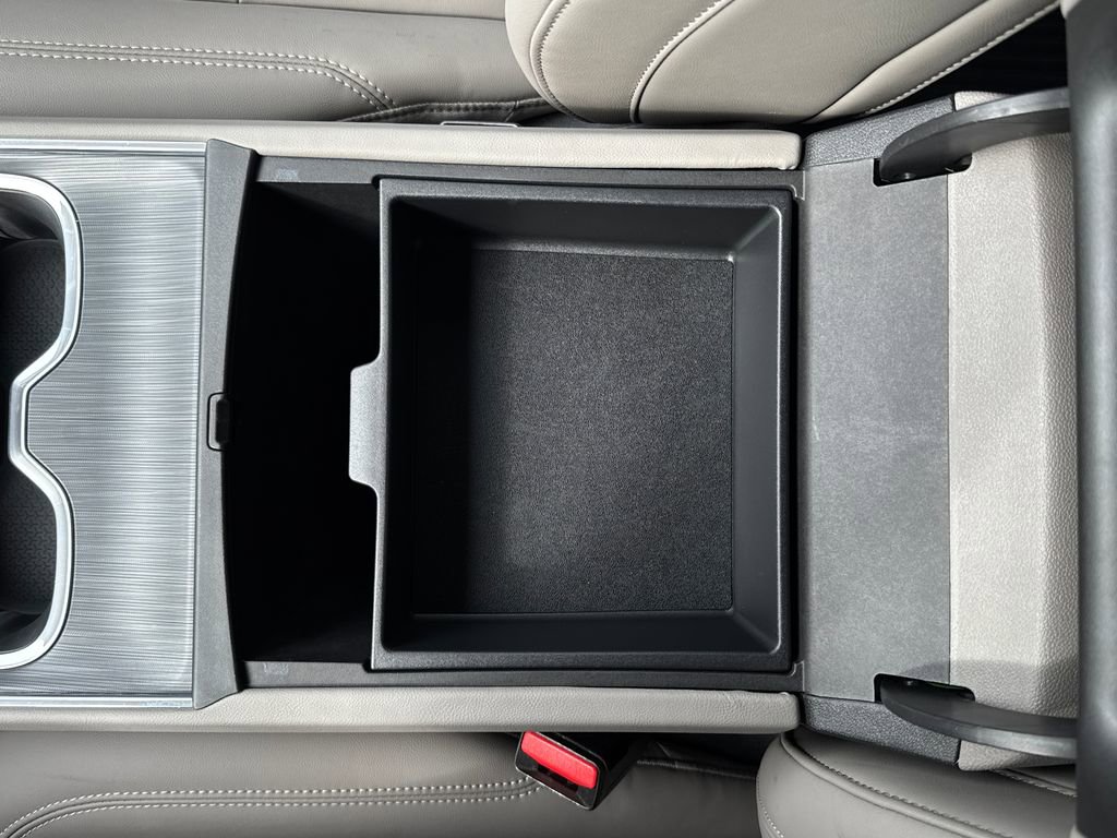 Used 2024 GMC Acadia Elevation w/ LPO, Floor Liner Package image 30