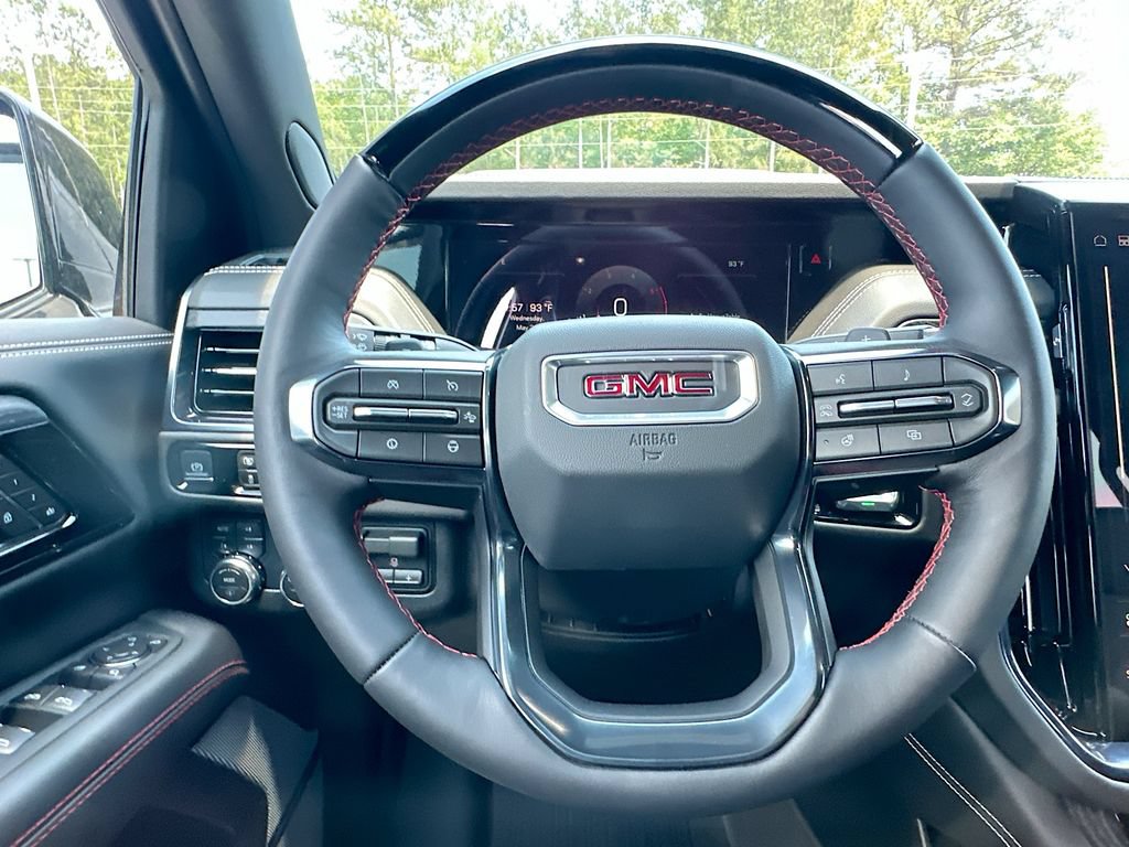 New 2026 GMC Yukon AT4 Ultimate w/ LPO, Floor Liner Package AWD/4WD image 18