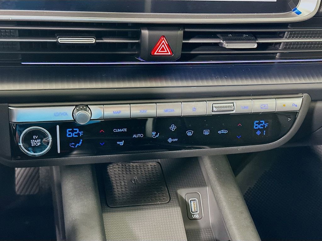 New 2025 Hyundai Ioniq 6 SEL image 14