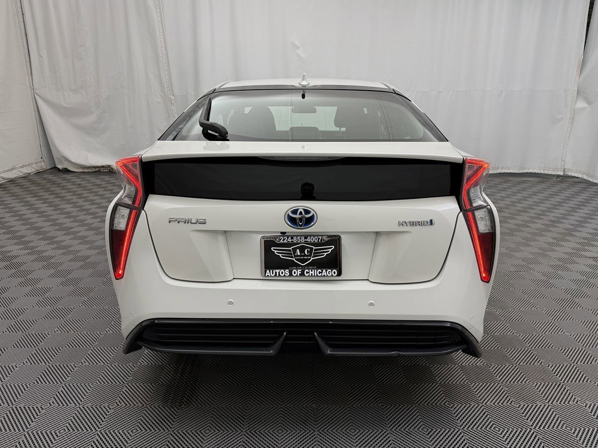 Used 2018 Toyota Prius Three Touring w/ Appearance Package FWD image 6