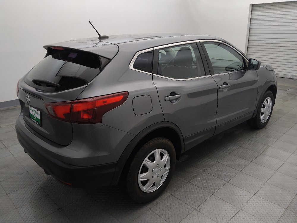 Used 2019 Nissan Rogue Sport S FWD image 9