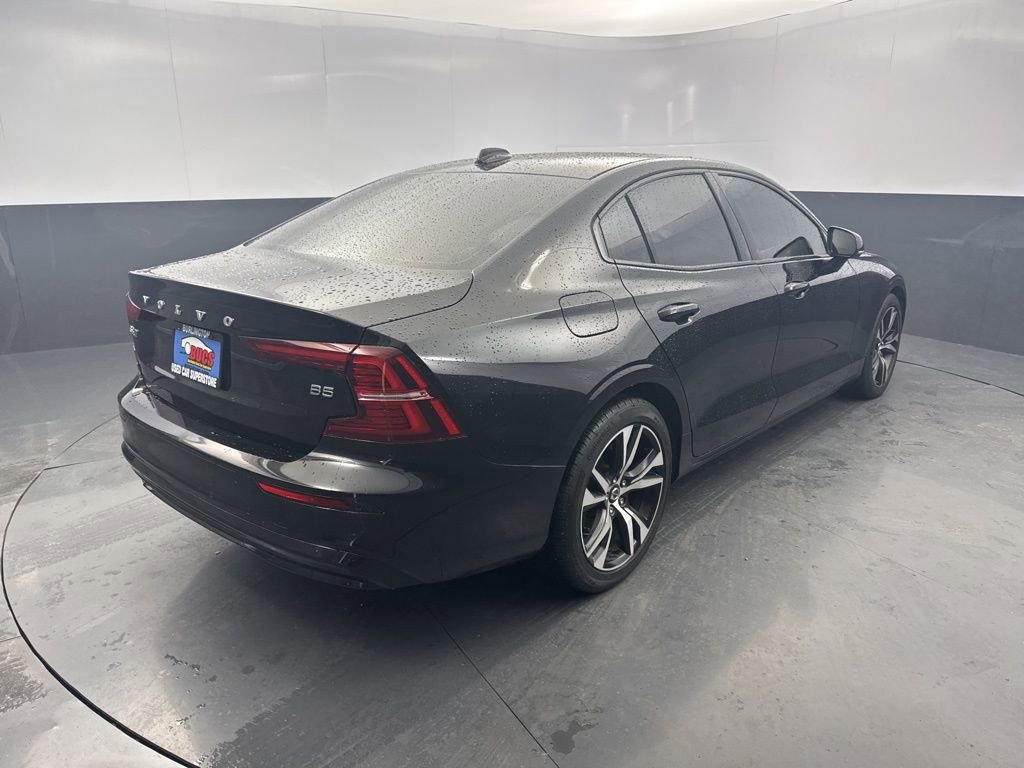 Used 2024 Volvo S60 B5 Core image 5