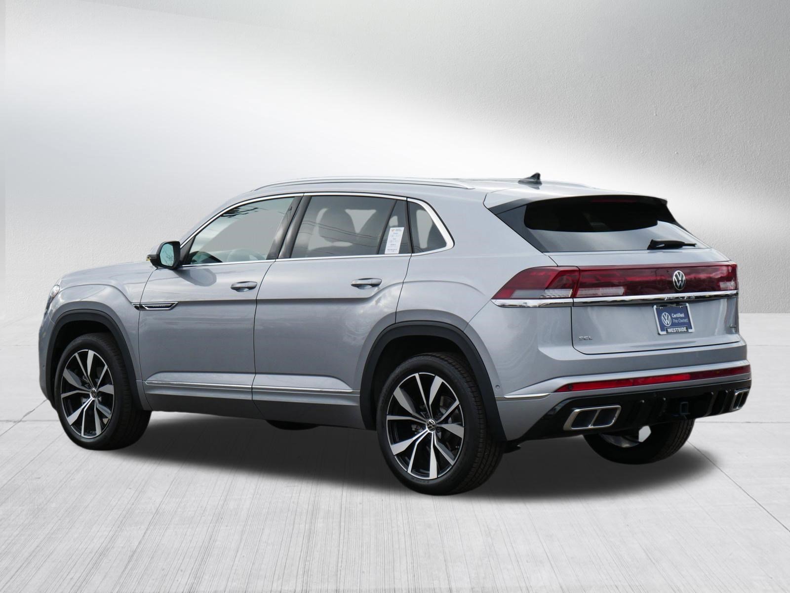 Certified 2025 Volkswagen Atlas Cross Sport SEL Premium R-Line image 5