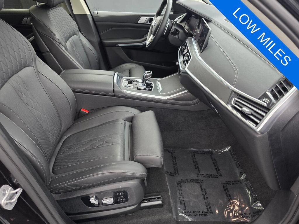 Used 2021 BMW X7 xDrive40i w/ Executive Package 2 AWD/4WD image 30