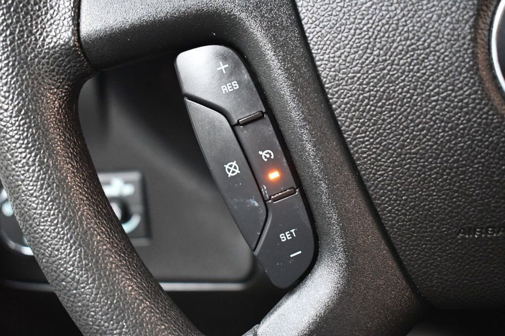 Used 2022 Chevrolet Express 3500 LS image 26