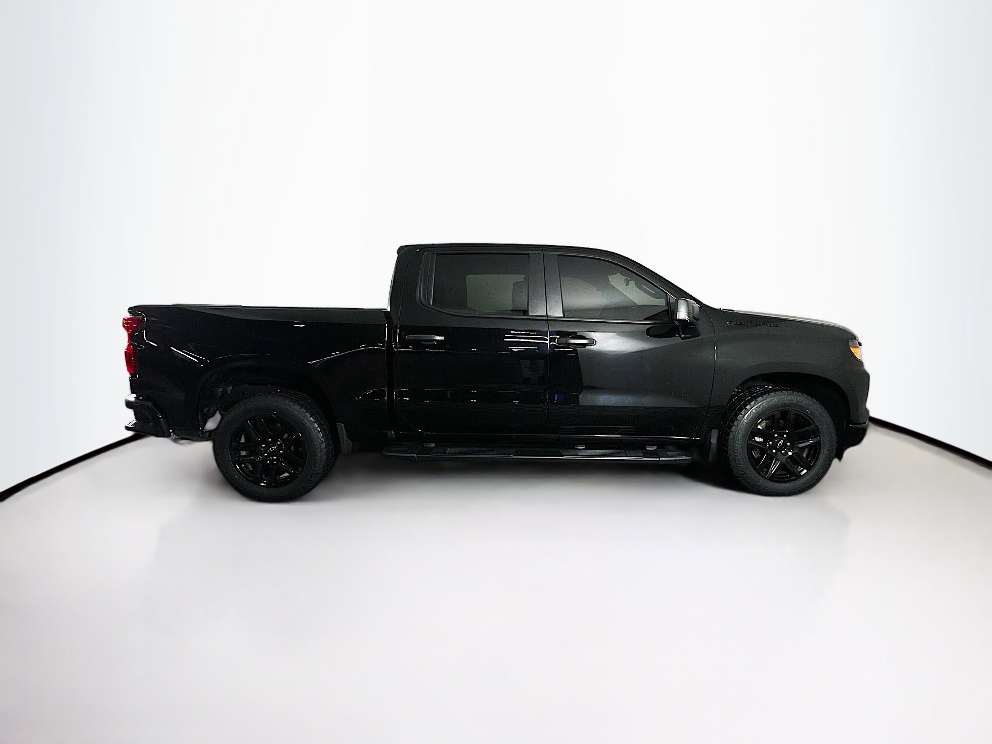 Used 2023 Chevrolet Silverado 1500 Custom w/ LPO, Dark Essentials Package image 10