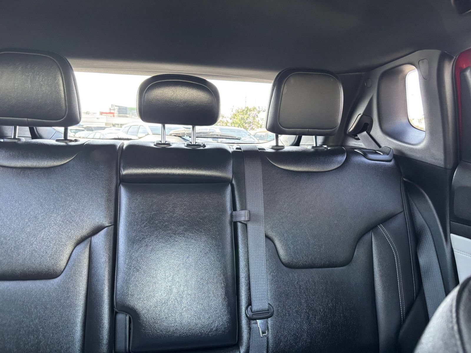 Used 2025 Jeep Compass Limited AWD/4WD image 33