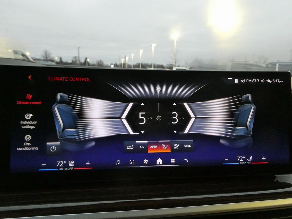 Used 2026 BMW X7 xDrive40i image 45