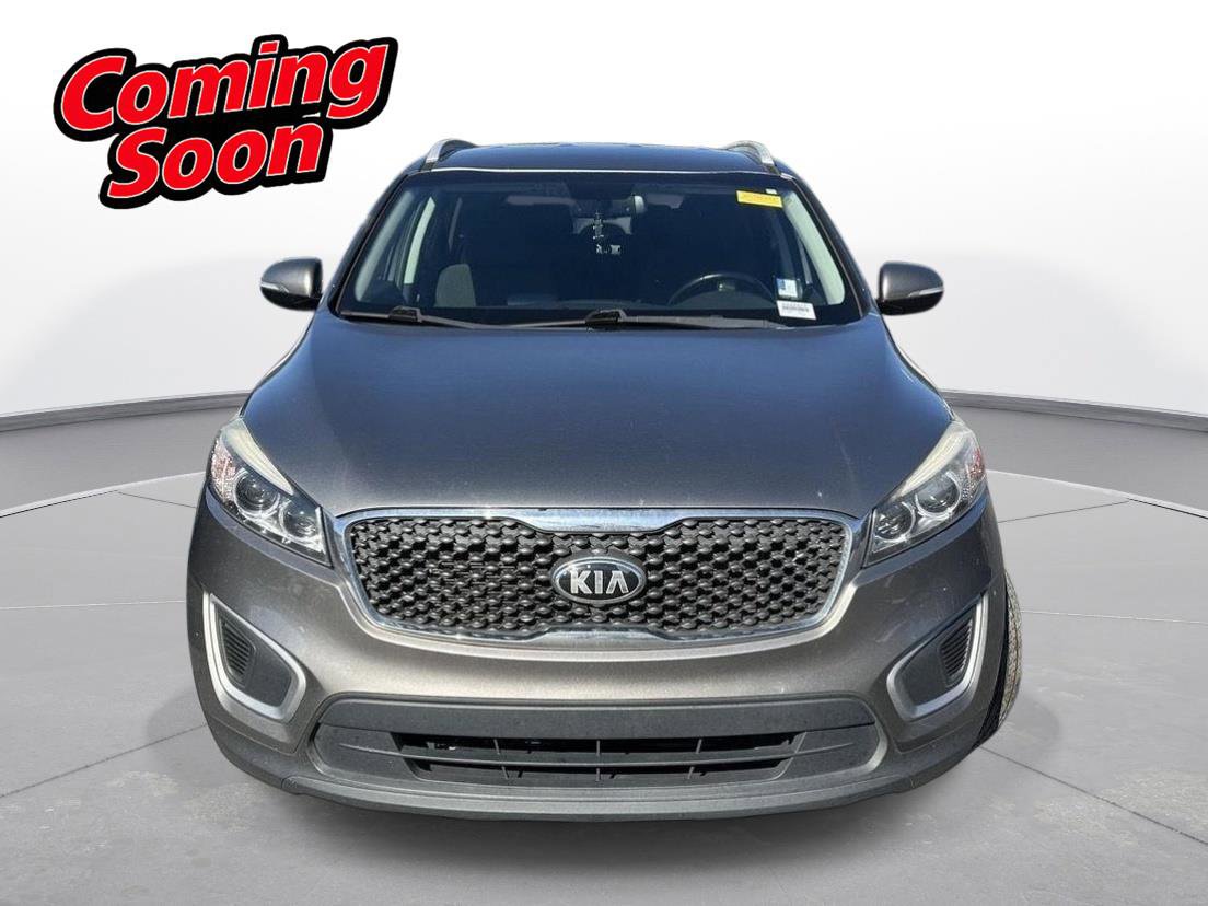 Used 2018 Kia Sorento LX w/ LX V6 Convenience Package image 3
