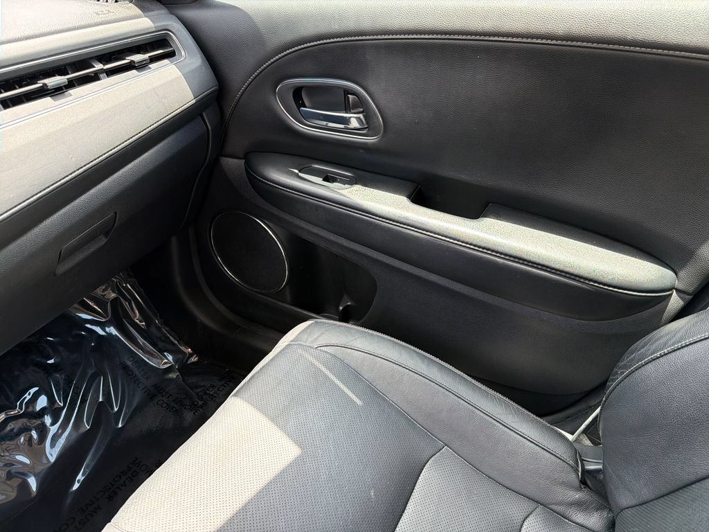Used 2022 Honda HR-V EX-L image 27