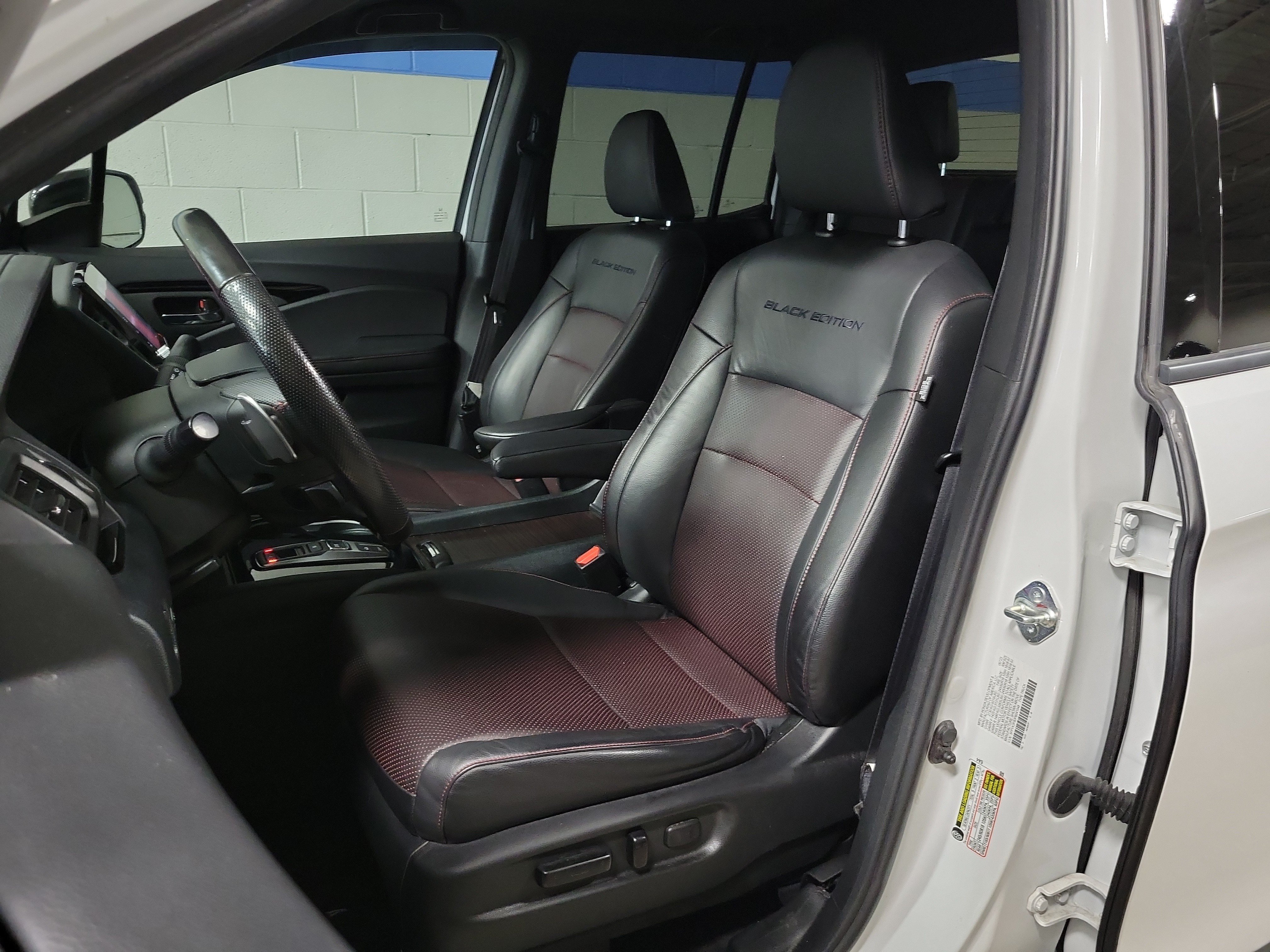 Certified 2023 Honda Ridgeline Black Edition image 15