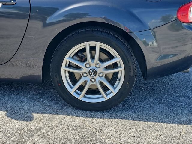 Used 2015 MAZDA MX-5 Miata Sport w/ Convenience Package RWD image 28