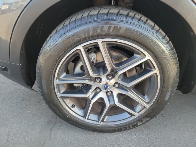 Certified 2018 Ford Explorer Sport AWD/4WD image 32