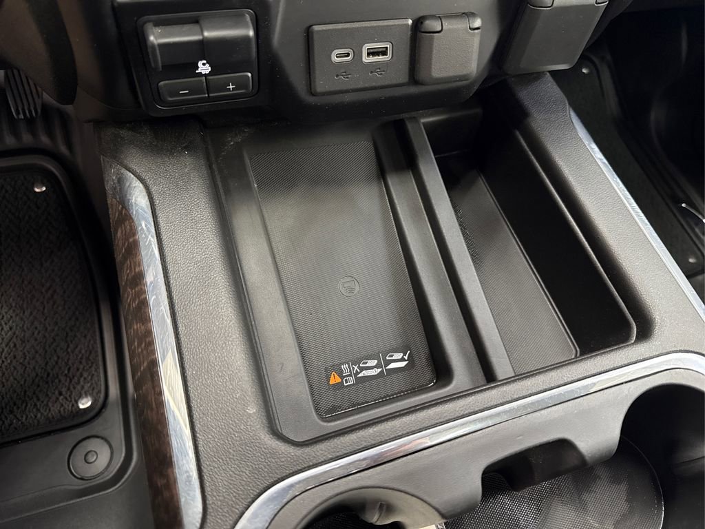 Used 2023 GMC Sierra 3500 Denali w/ Denali Ultimate Package image 43