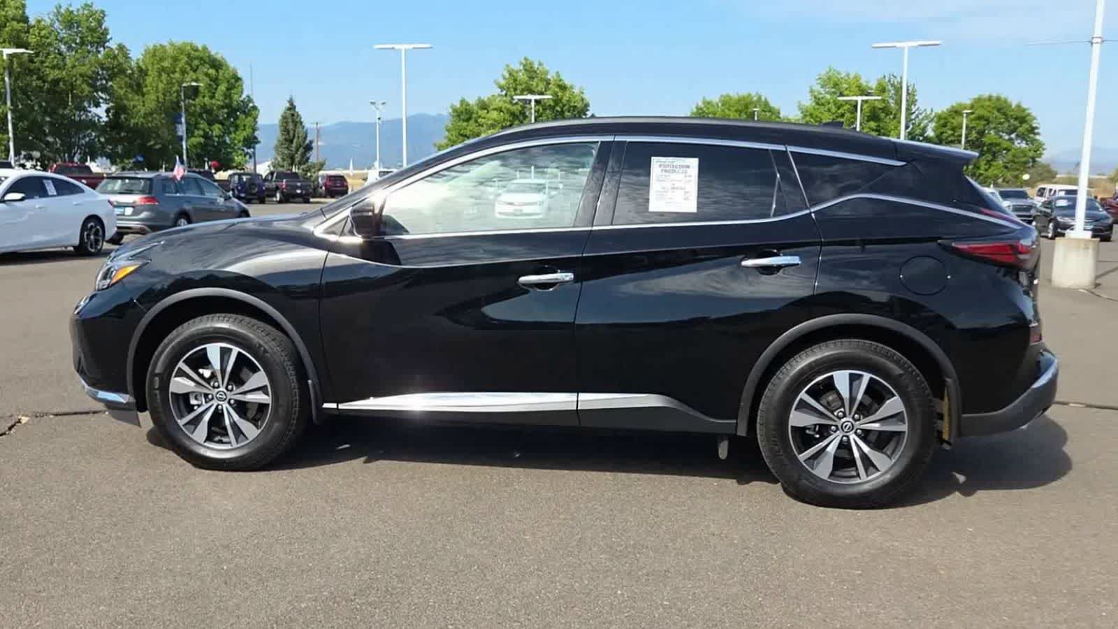 Used 2024 Nissan Murano SV FWD image 5