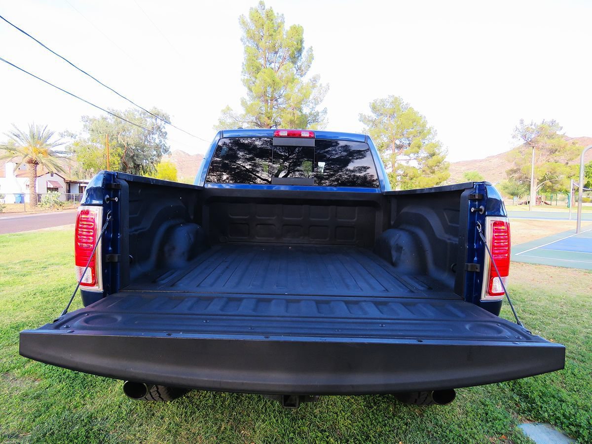 Used 2015 RAM 1500 Sport w/ Convenience Group AWD/4WD image 7