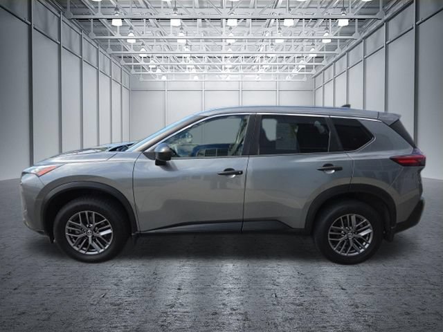 Used 2021 Nissan Rogue S AWD/4WD image 2