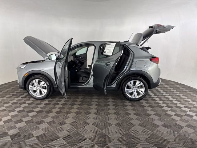 Used 2025 Buick Encore GX Preferred image 9