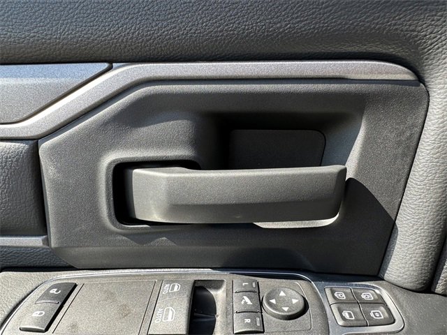 Used 2024 RAM 2500 Tradesman w/ Chrome Appearance Group image 17