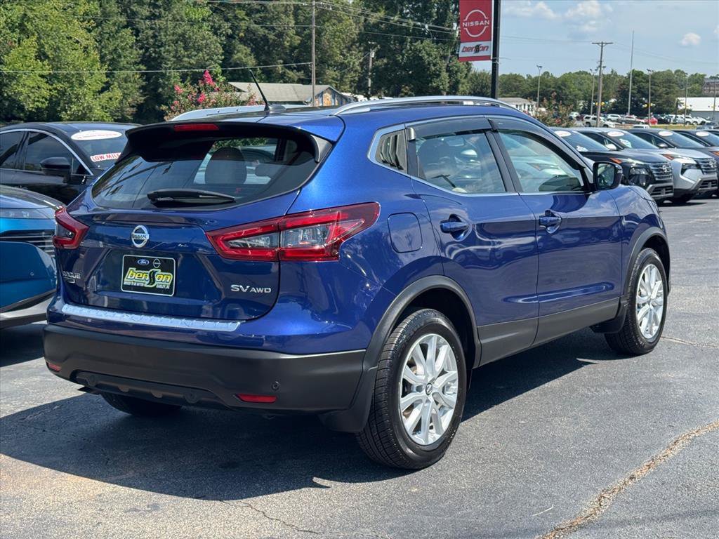 Certified 2022 Nissan Rogue Sport SV AWD/4WD image 3