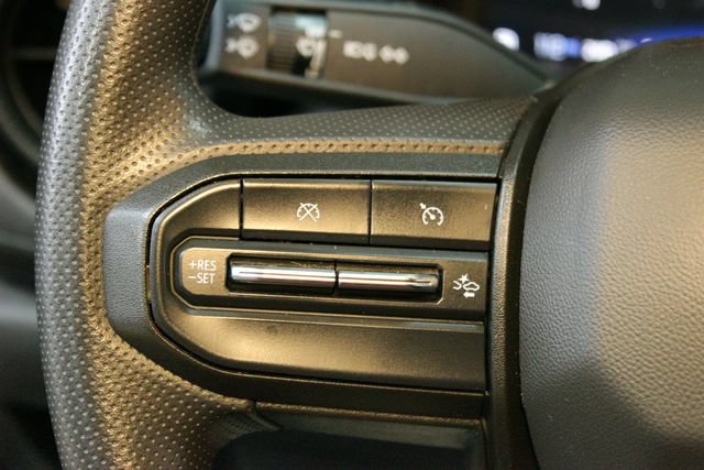 Used 2024 Chevrolet Colorado Trail Boss w/ Technology Package AWD/4WD image 19