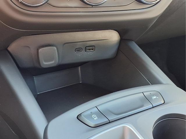 New 2026 Chevrolet Trax LS w/ LS Convenience Package FWD image 9