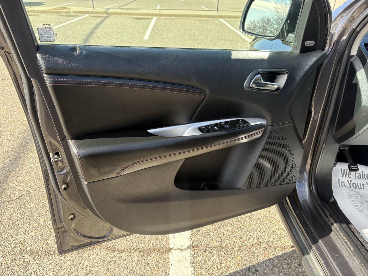 Used 2015 Dodge Journey R/T w/ Flexible Seating Group FWD image 28
