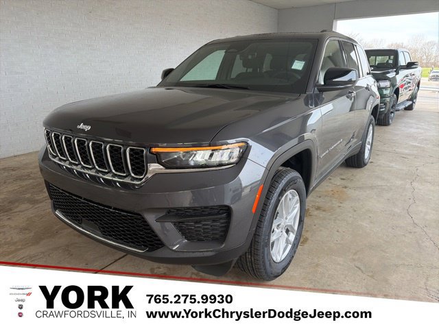 New 2026 Jeep Grand Cherokee Laredo X AWD/4WD image 1
