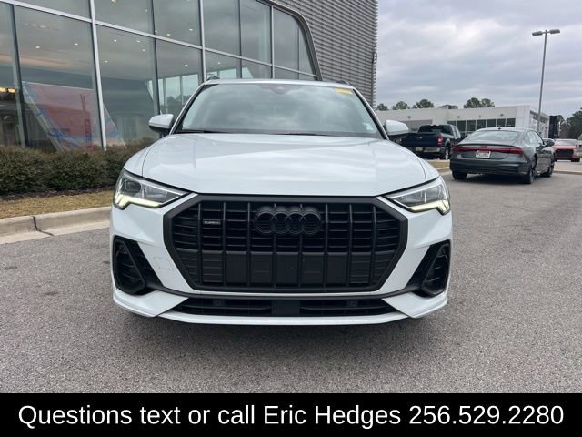 Used 2020 Audi Q3 2.0T Premium Plus image 2