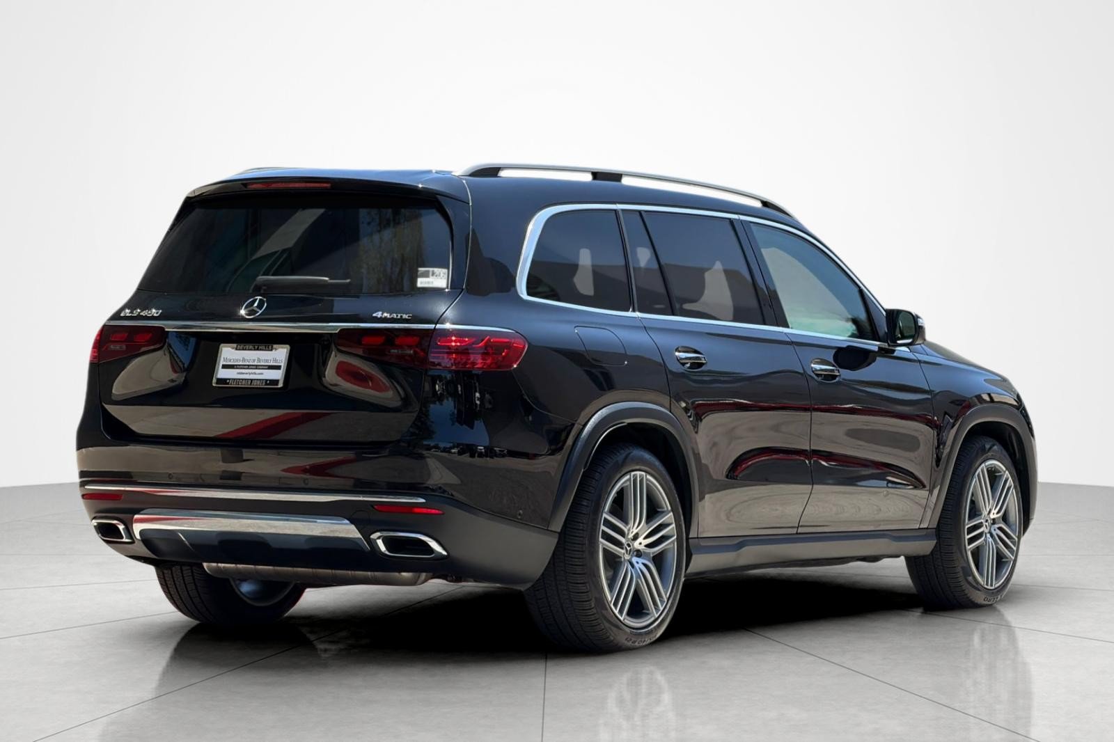Used 2026 Mercedes-Benz GLS 450 4MATIC image 5