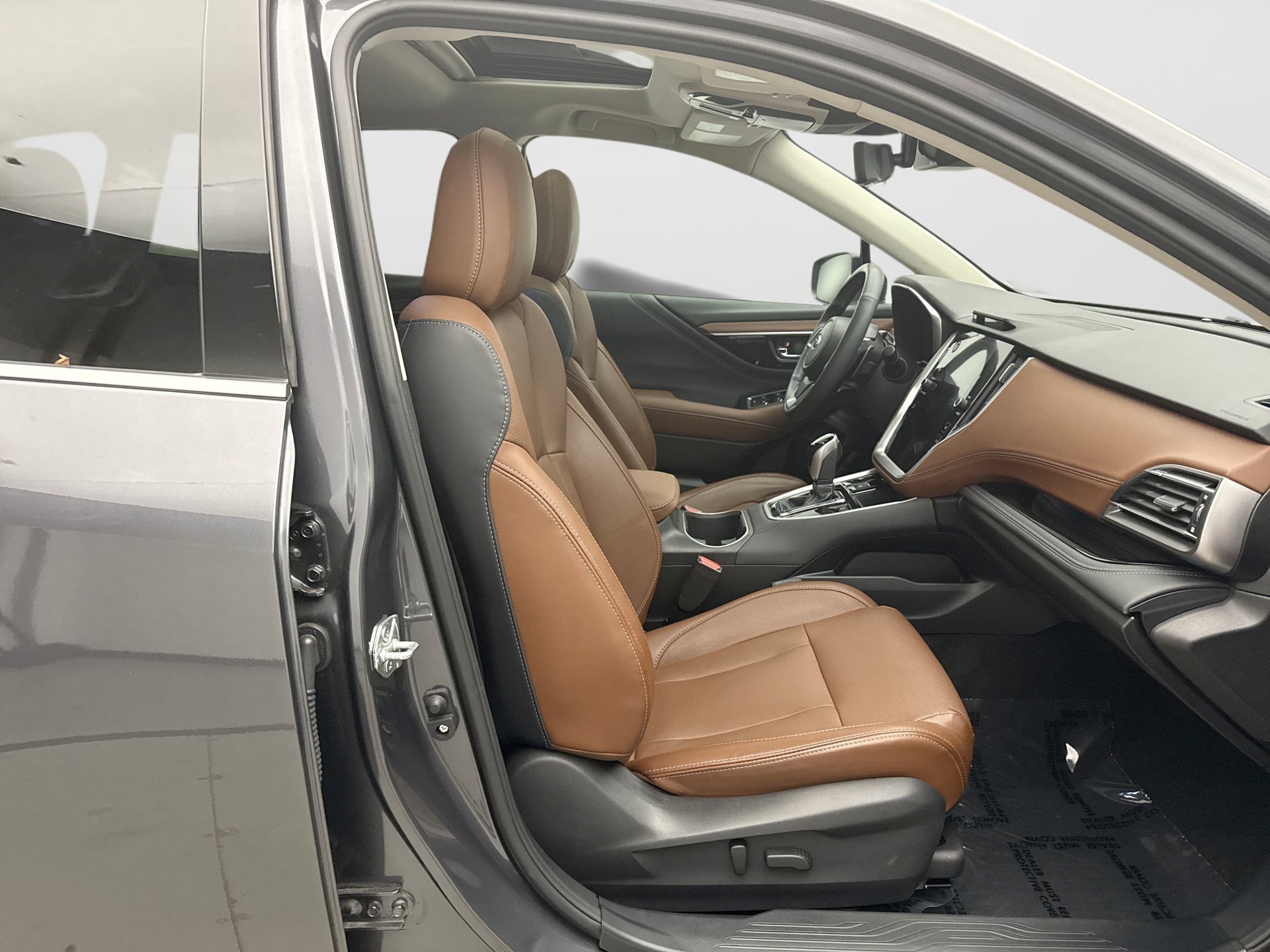 Used 2023 Subaru Outback Touring XT AWD/4WD image 18