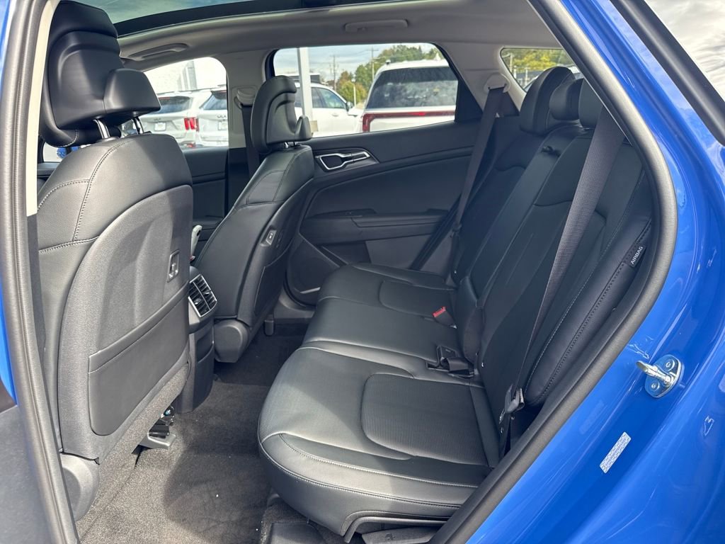New 2026 Kia Sportage EX w/ EX Panorama Roof Package image 22