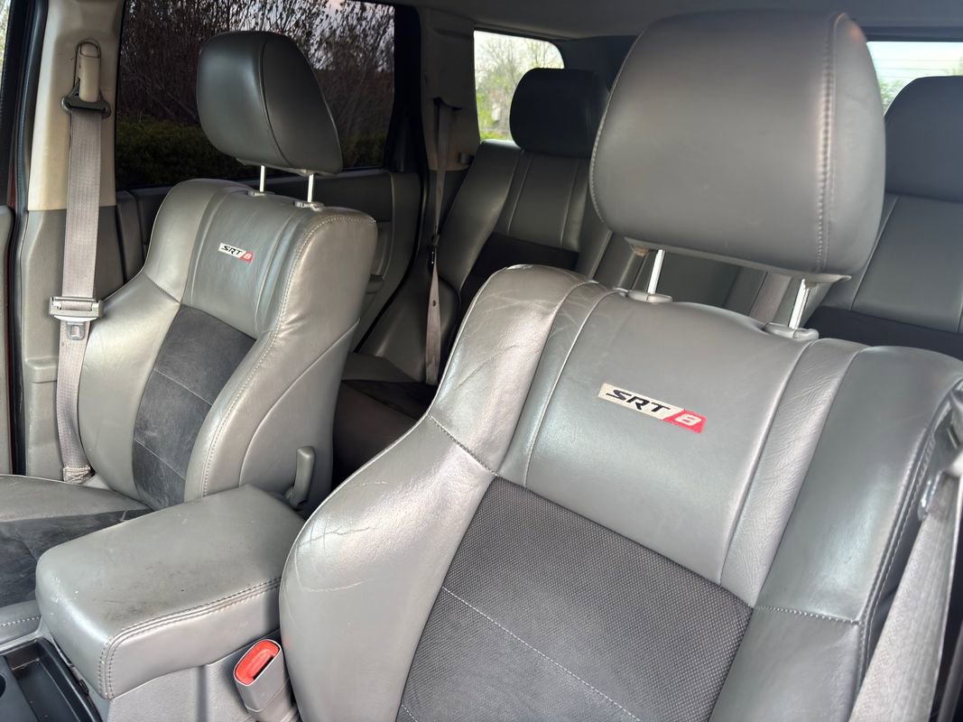 Used 2007 Jeep Grand Cherokee SRT8 w/ SRT Option Group I AWD/4WD image 17