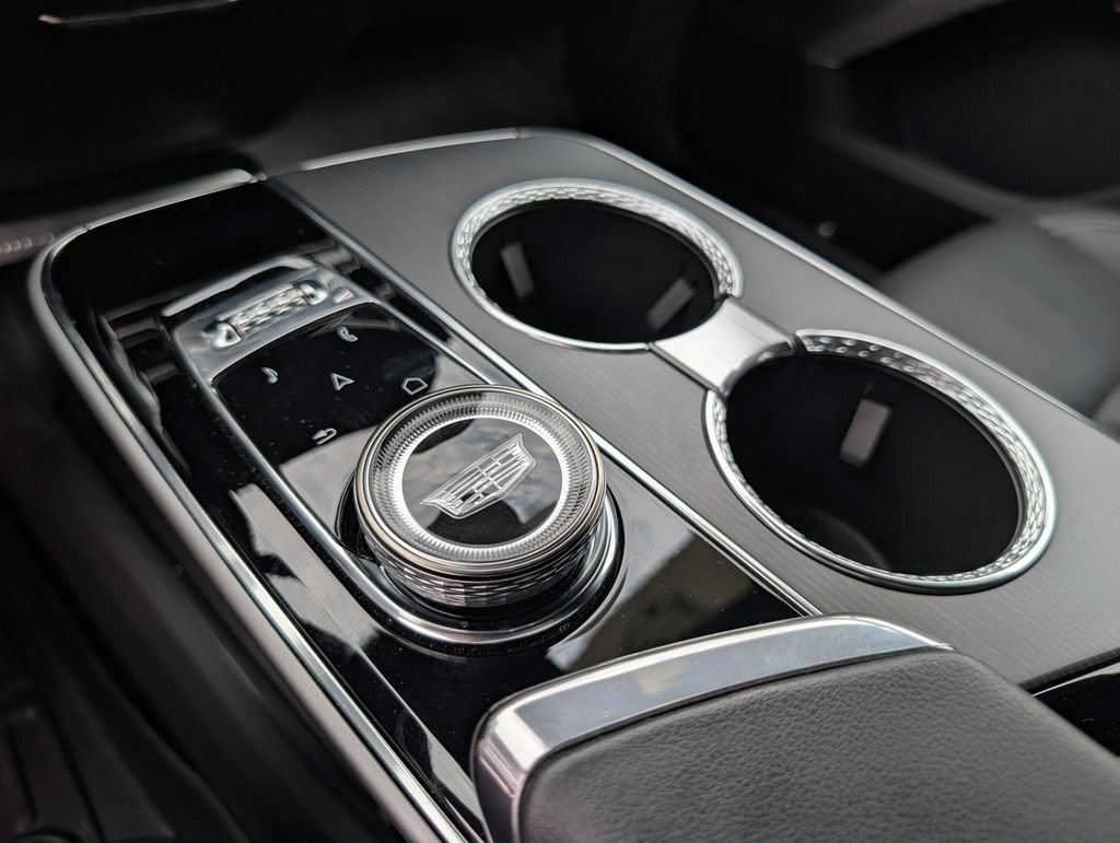 Certified 2024 Cadillac Lyriq Sport AWD/4WD image 30