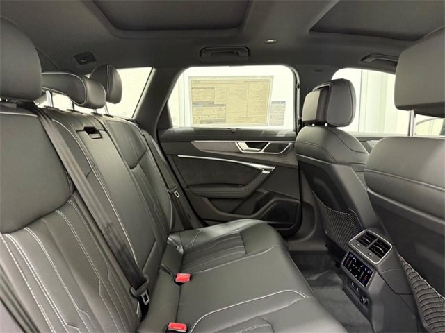 New 2025 Audi A6 3.0T allroad Prestige image 4