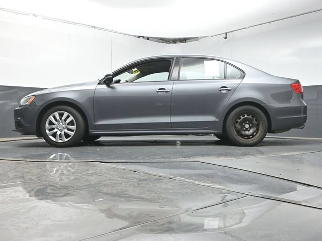 Used 2014 Volkswagen Jetta SE FWD image 35