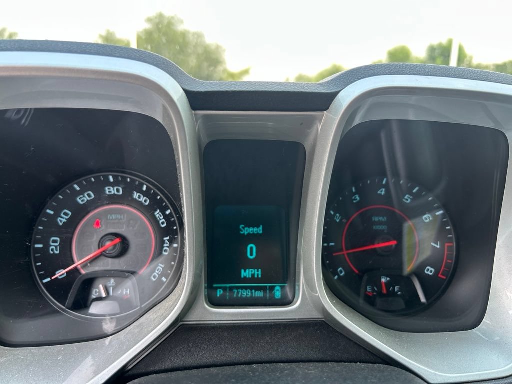 Used 2015 Chevrolet Camaro LT w/ Rear Vision Package RWD image 6