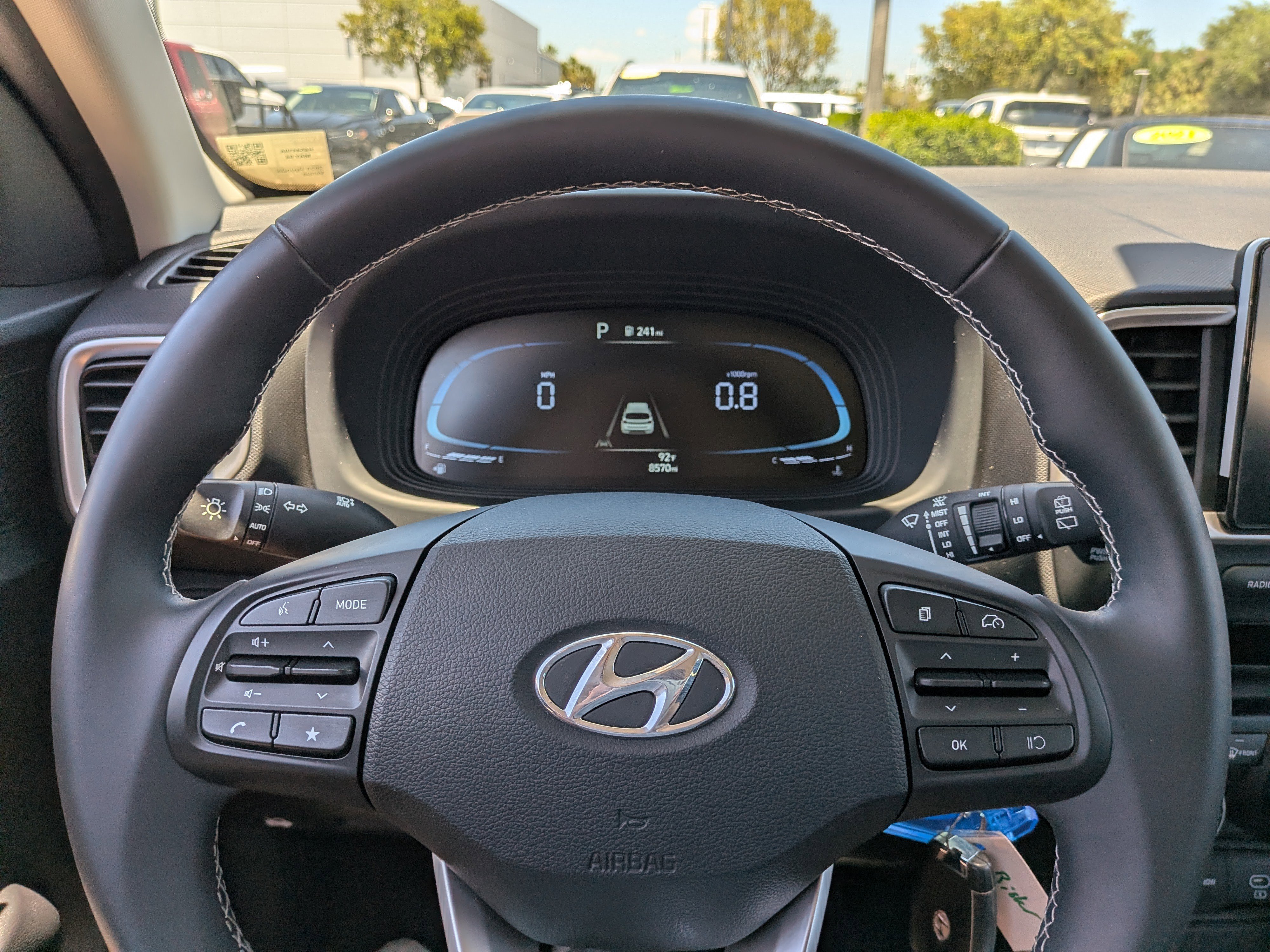 Used 2023 Hyundai Venue SEL FWD image 26