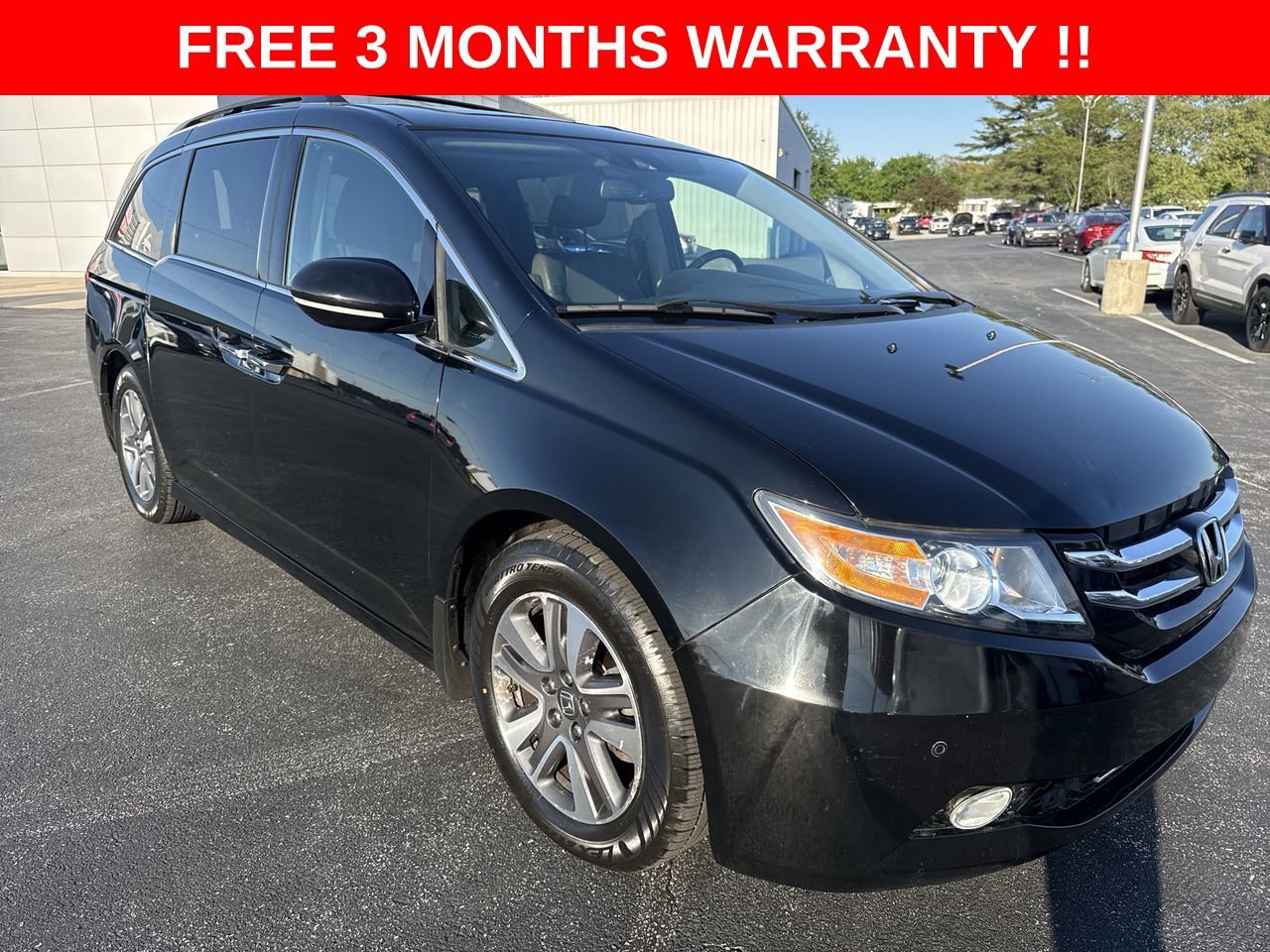 Used 2014 Honda Odyssey Touring Elite image 32