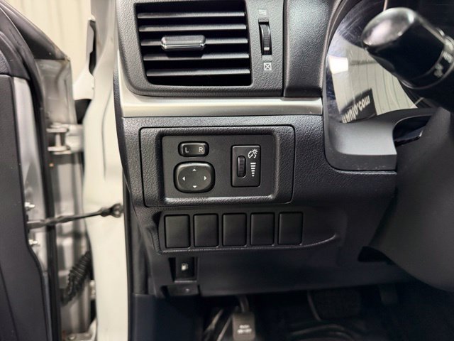 Used 2012 Lexus CT 200h Premium w/ Premium Audio Pkg FWD image 18