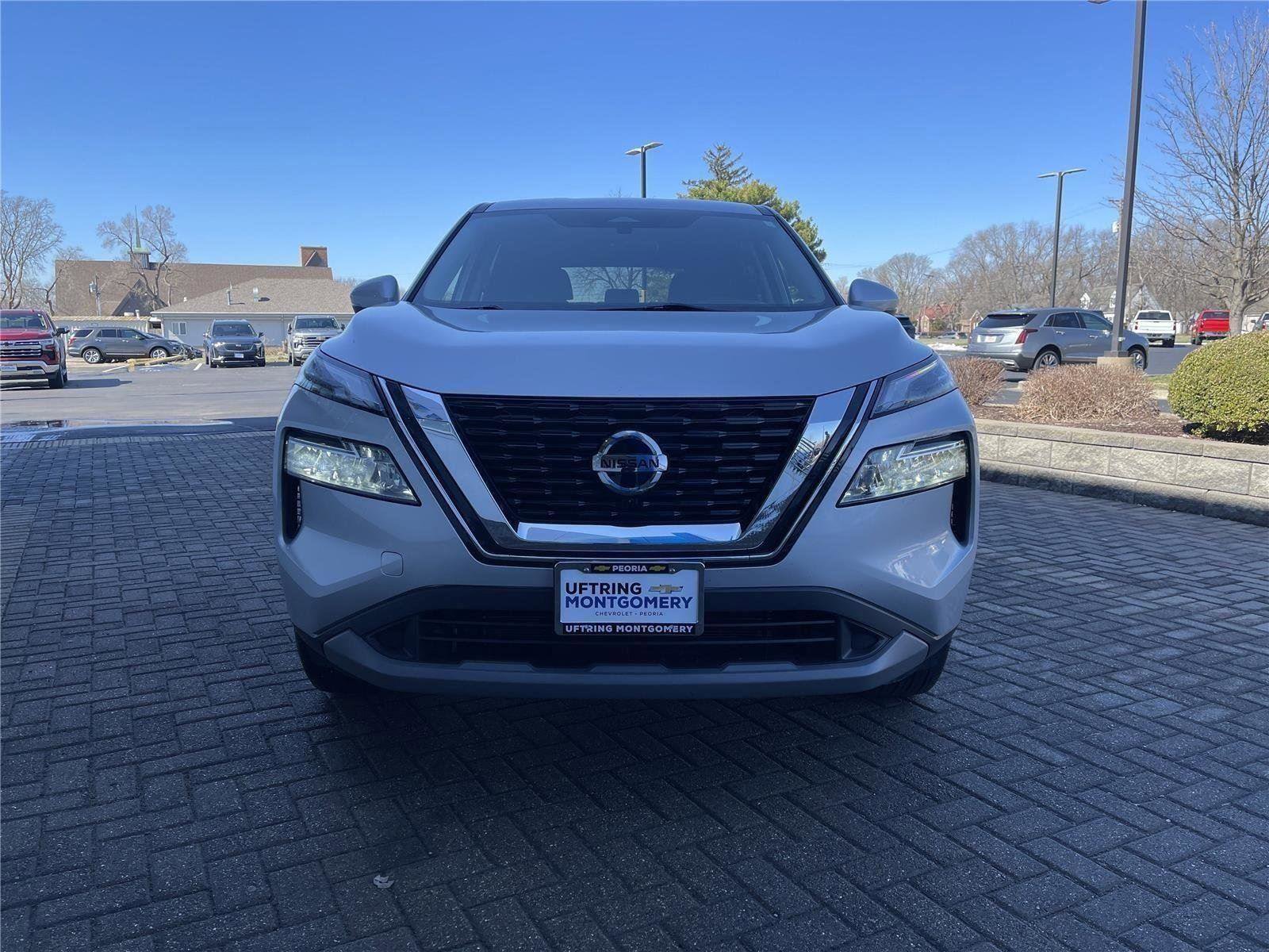 Used 2021 Nissan Rogue SV image 8