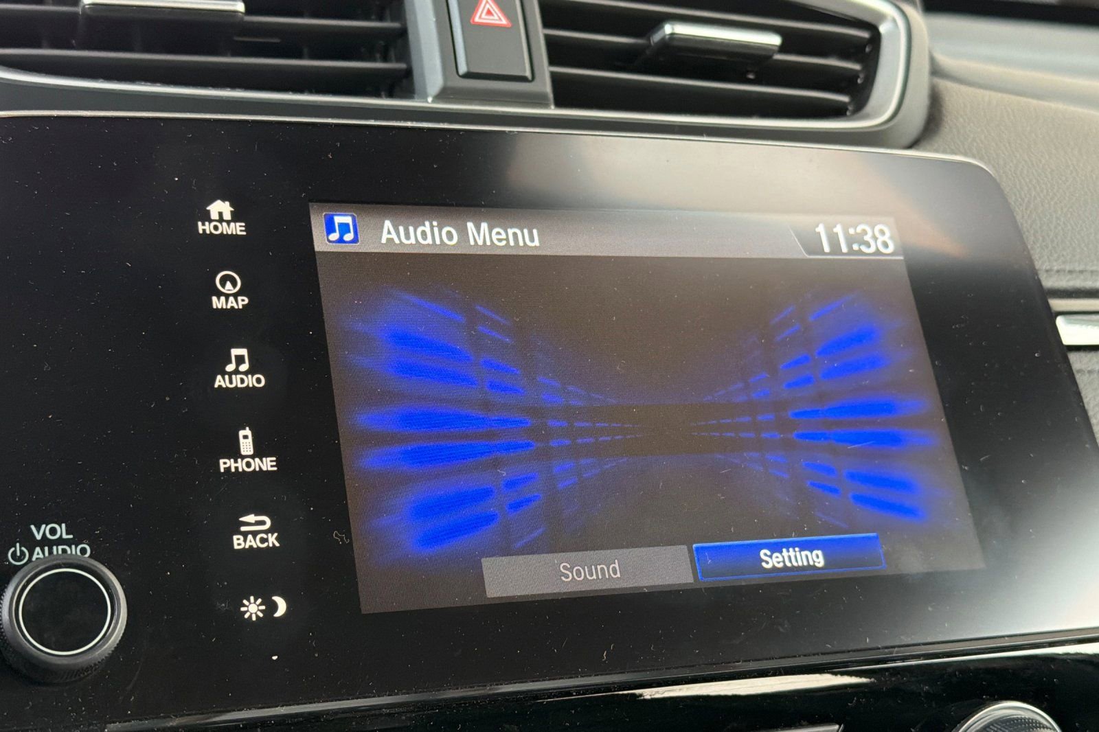 Used 2018 Honda CR-V Touring image 17