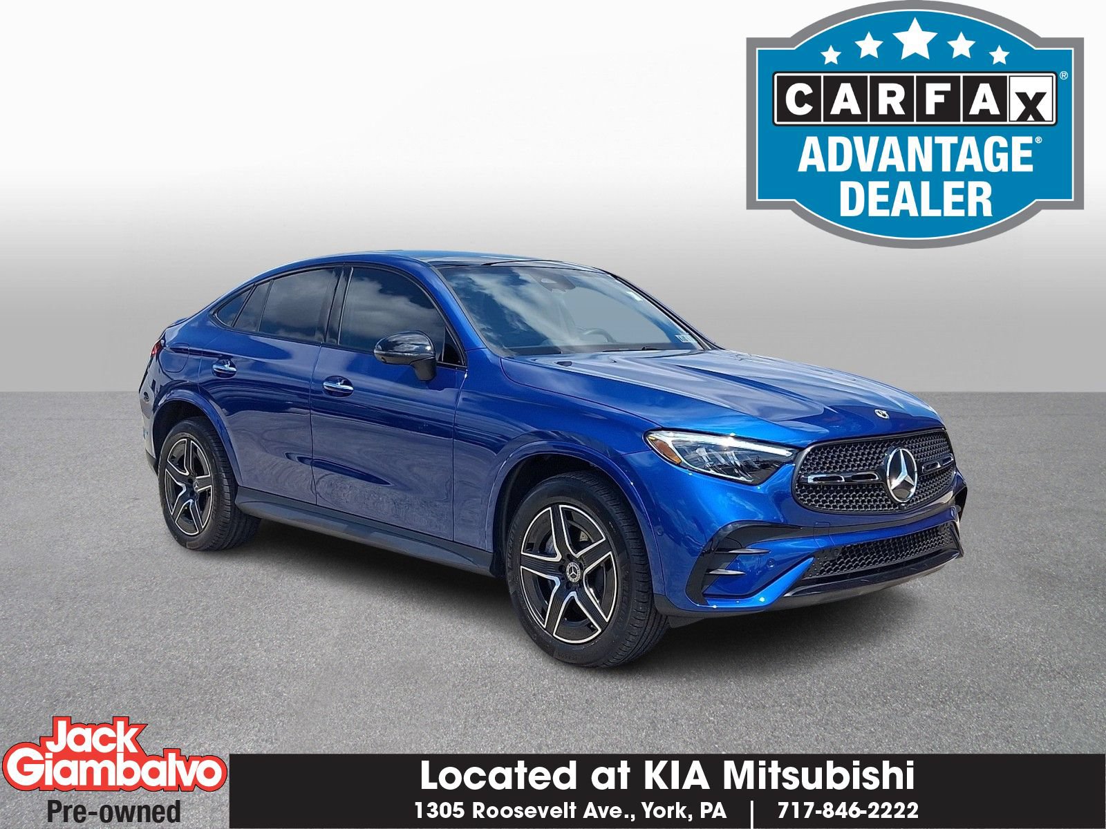 Used 2025 Mercedes-Benz GLC 300 4MATIC image 1