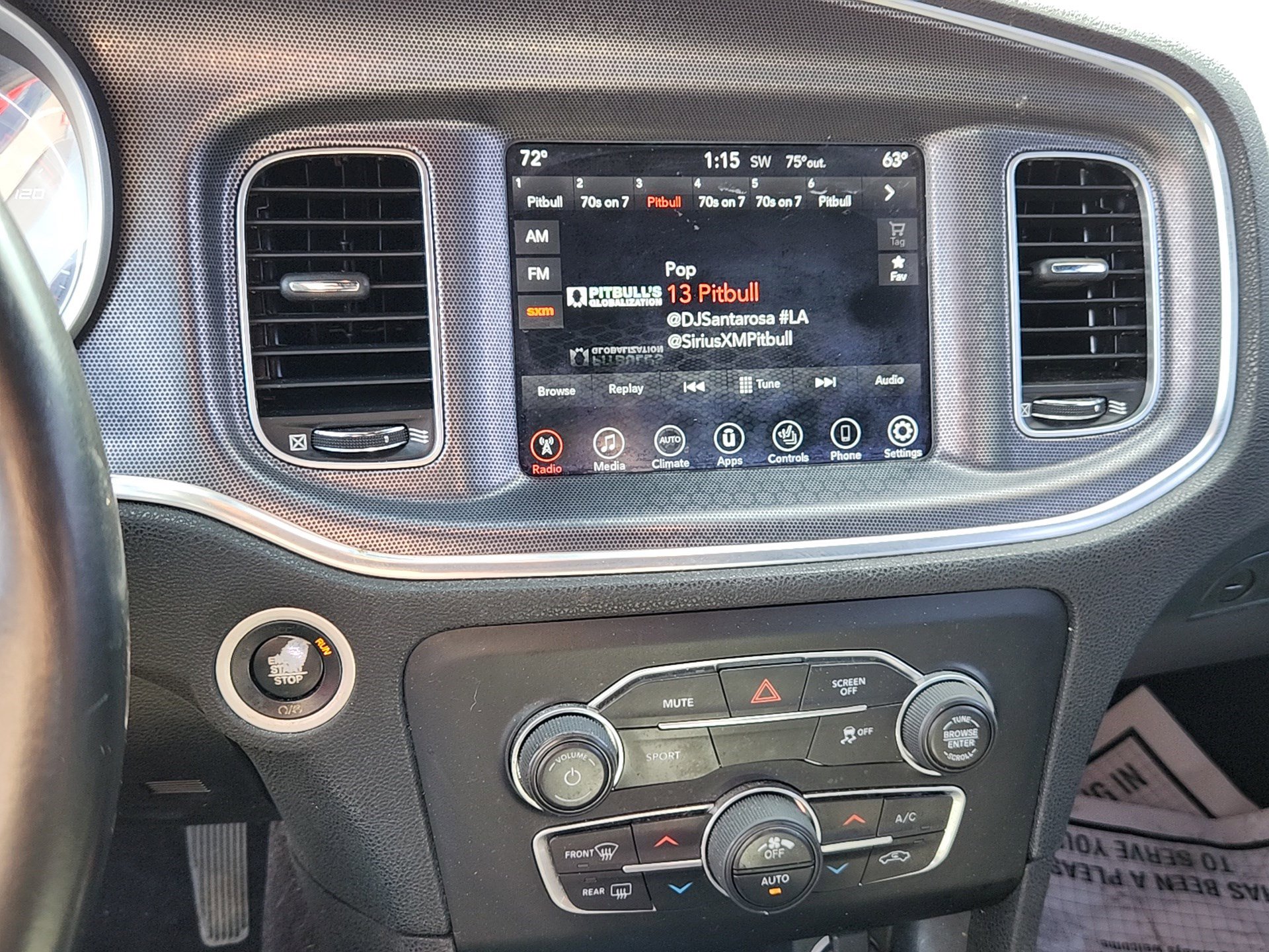 Used 2017 Dodge Charger R/T image 14