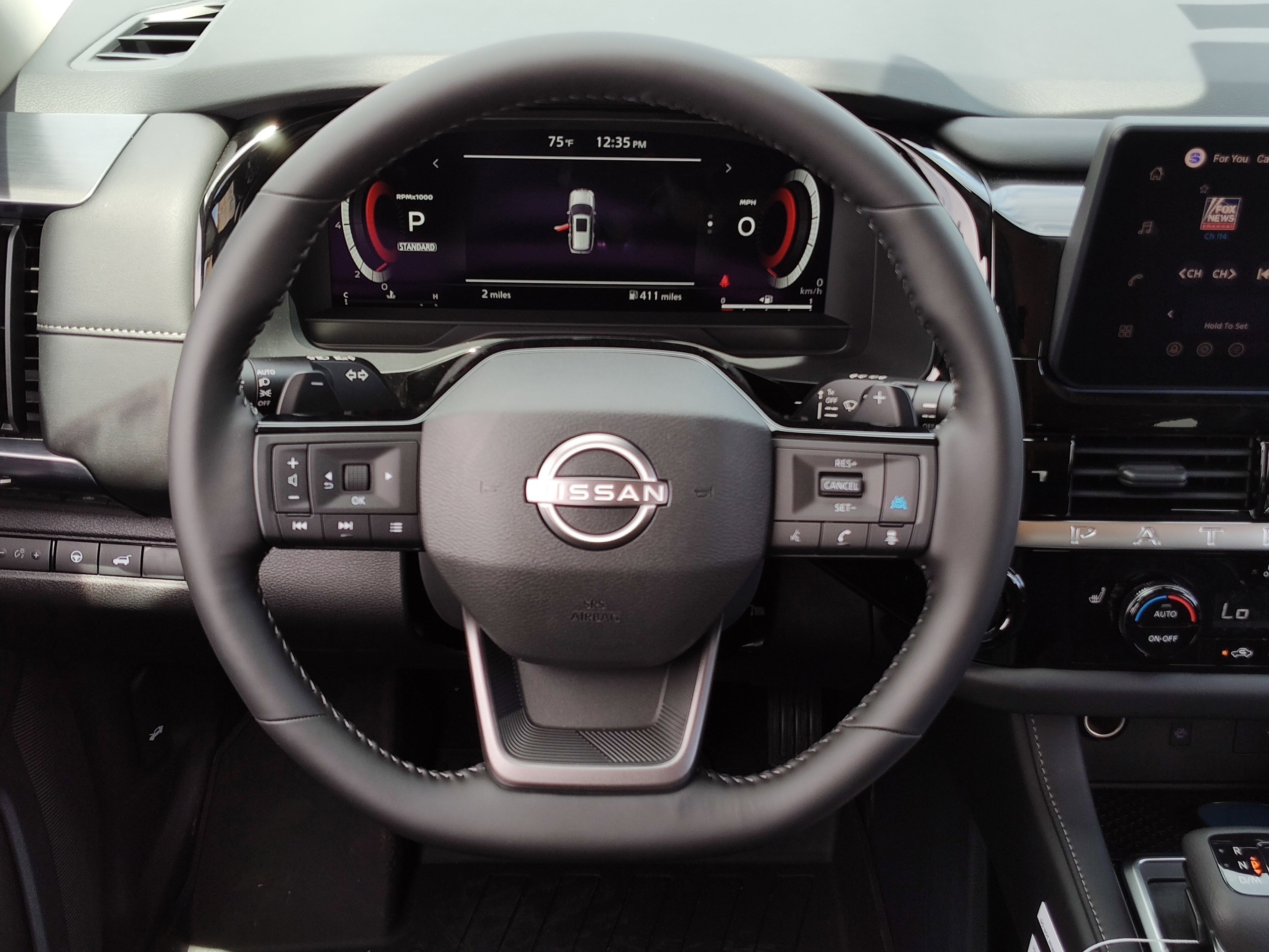 New 2026 Nissan Pathfinder SL FWD image 8