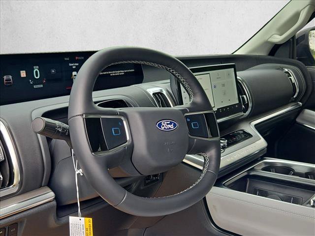 New 2027 Ford Expedition Max Platinum AWD/4WD image 3