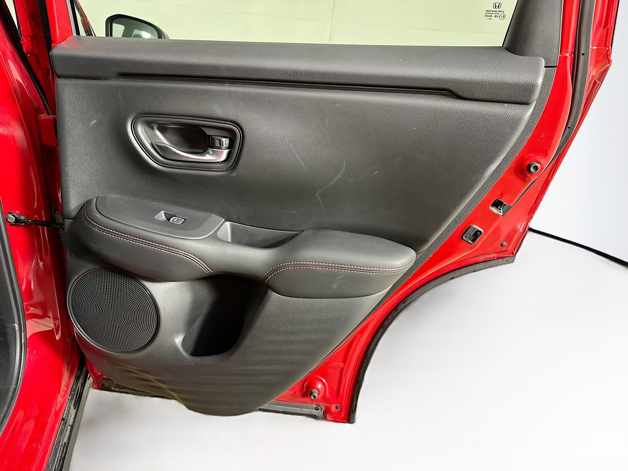 Used 2025 Honda HR-V Sport image 28