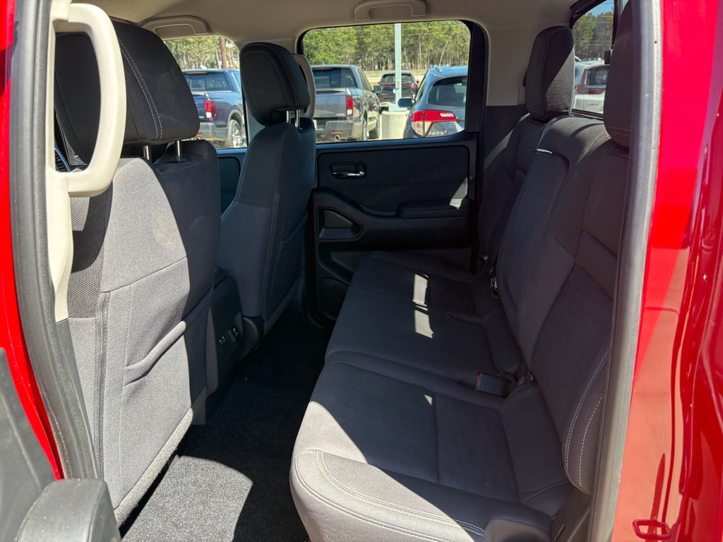 Used 2022 Nissan Frontier SV image 26